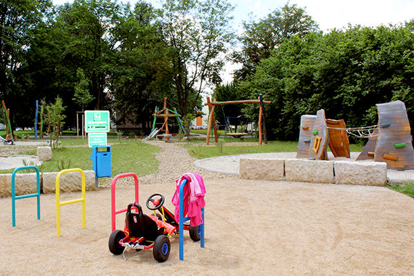 Zirkusplatz Zirkusplatz…